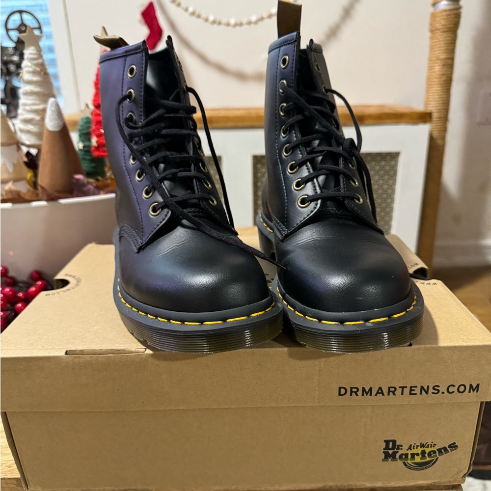 Dr. Martens boots, Worn once